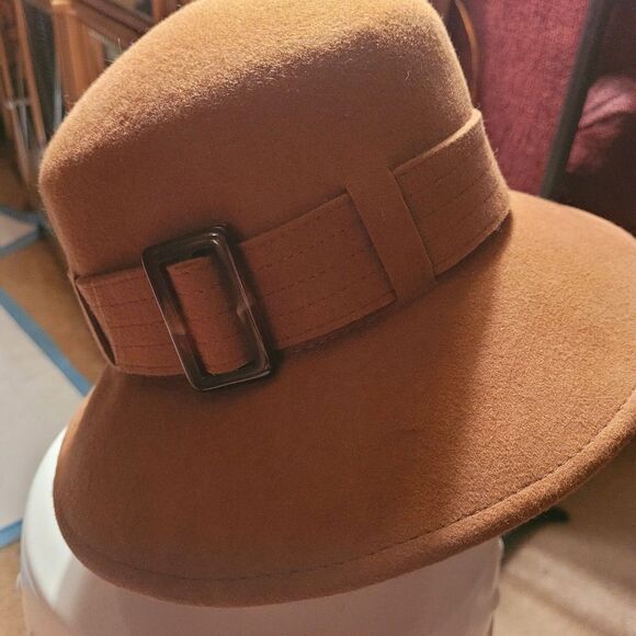 NINE WEST DARK CAMEL CLOCHE HAT - Picture 1 of 7